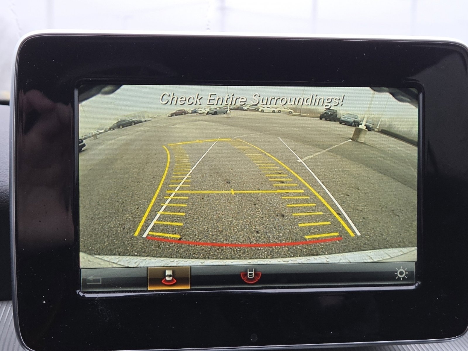 Used 2017 Mercedes-Benz GLA 250 4MATIC image 6