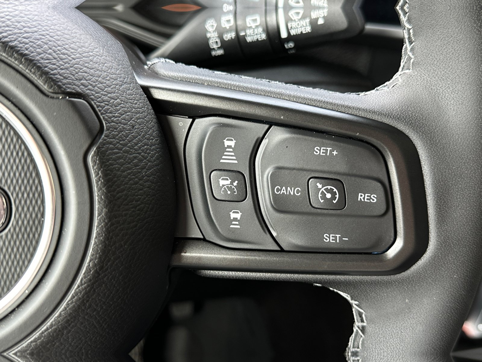 Used 2026 Jeep Wrangler Sport AWD/4WD image 31