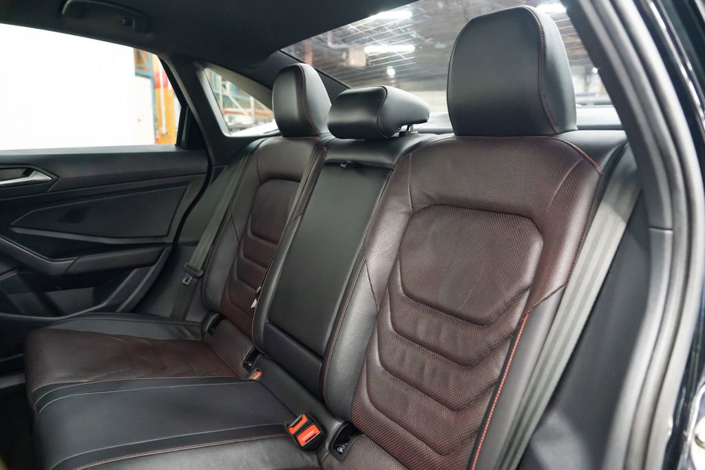 Used 2023 Volkswagen Jetta GLI Autobahn image 25