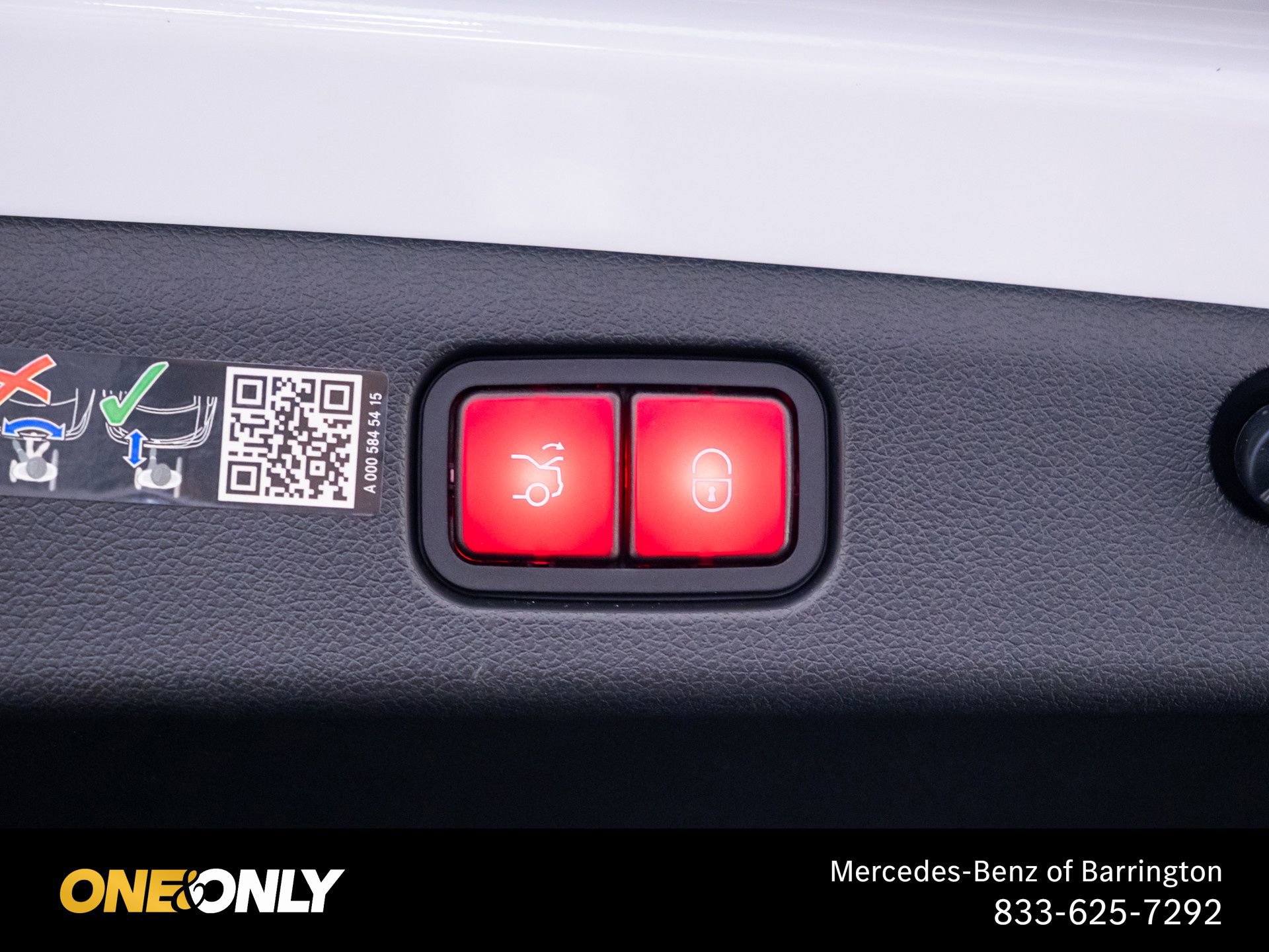 Used 2025 Mercedes-Benz E 53 AMG e 4MATIC Sedan image 32