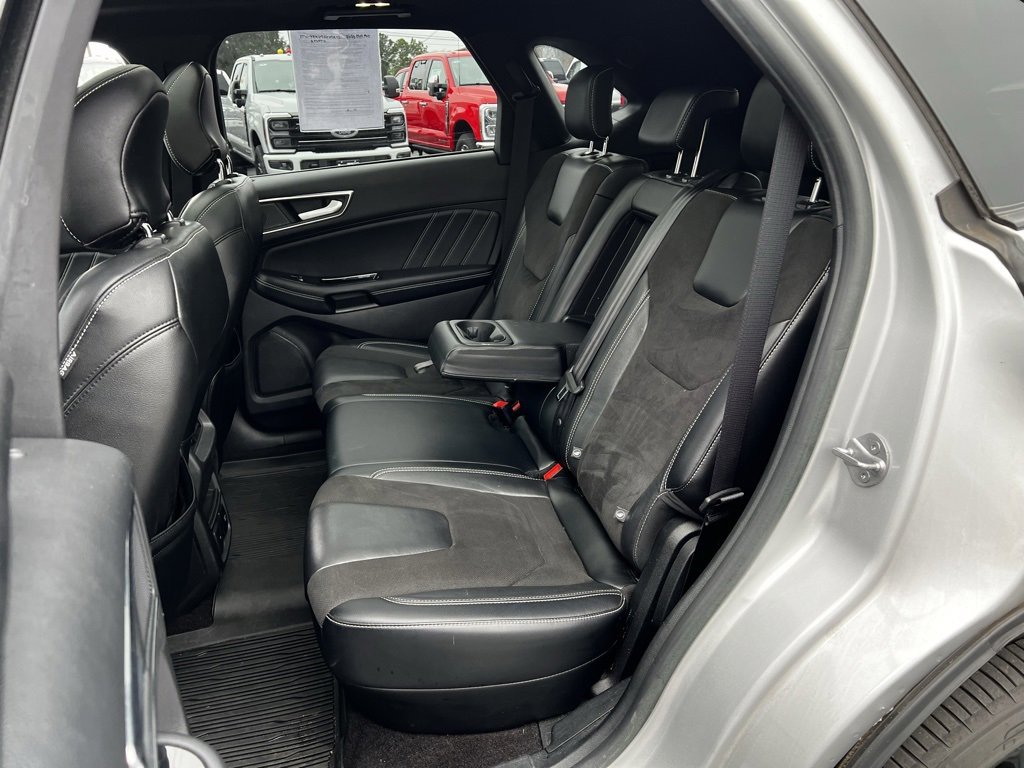Used 2019 Ford Edge ST w/ Equipment Group 401A image 15
