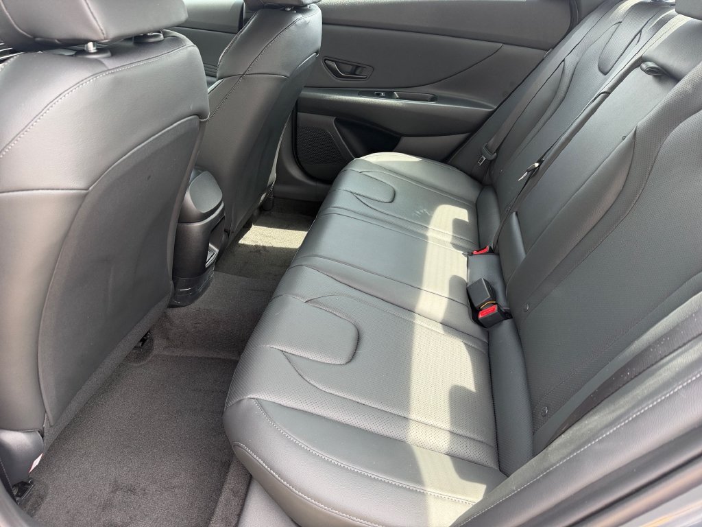 New 2026 Hyundai Elantra SEL Sport FWD image 14