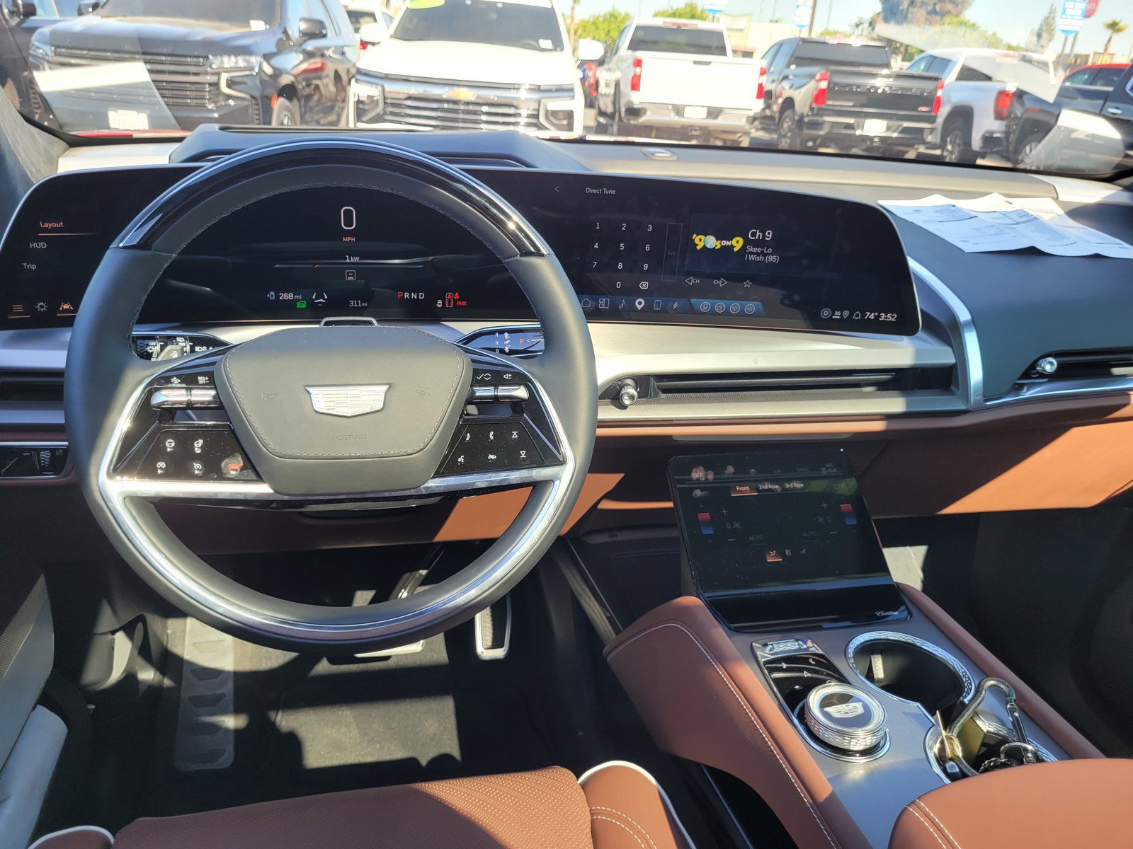 Certified 2026 Cadillac Vistiq Platinum image 18