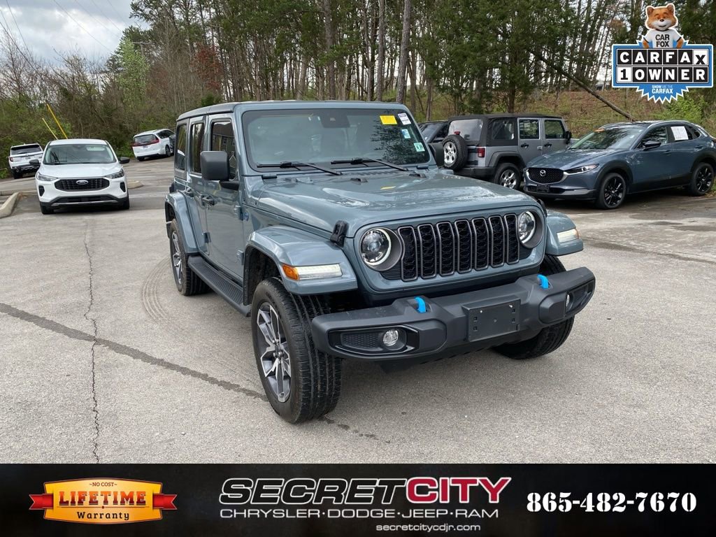 Used 2024 Jeep Wrangler Unlimited w/ Convenience Group image 3