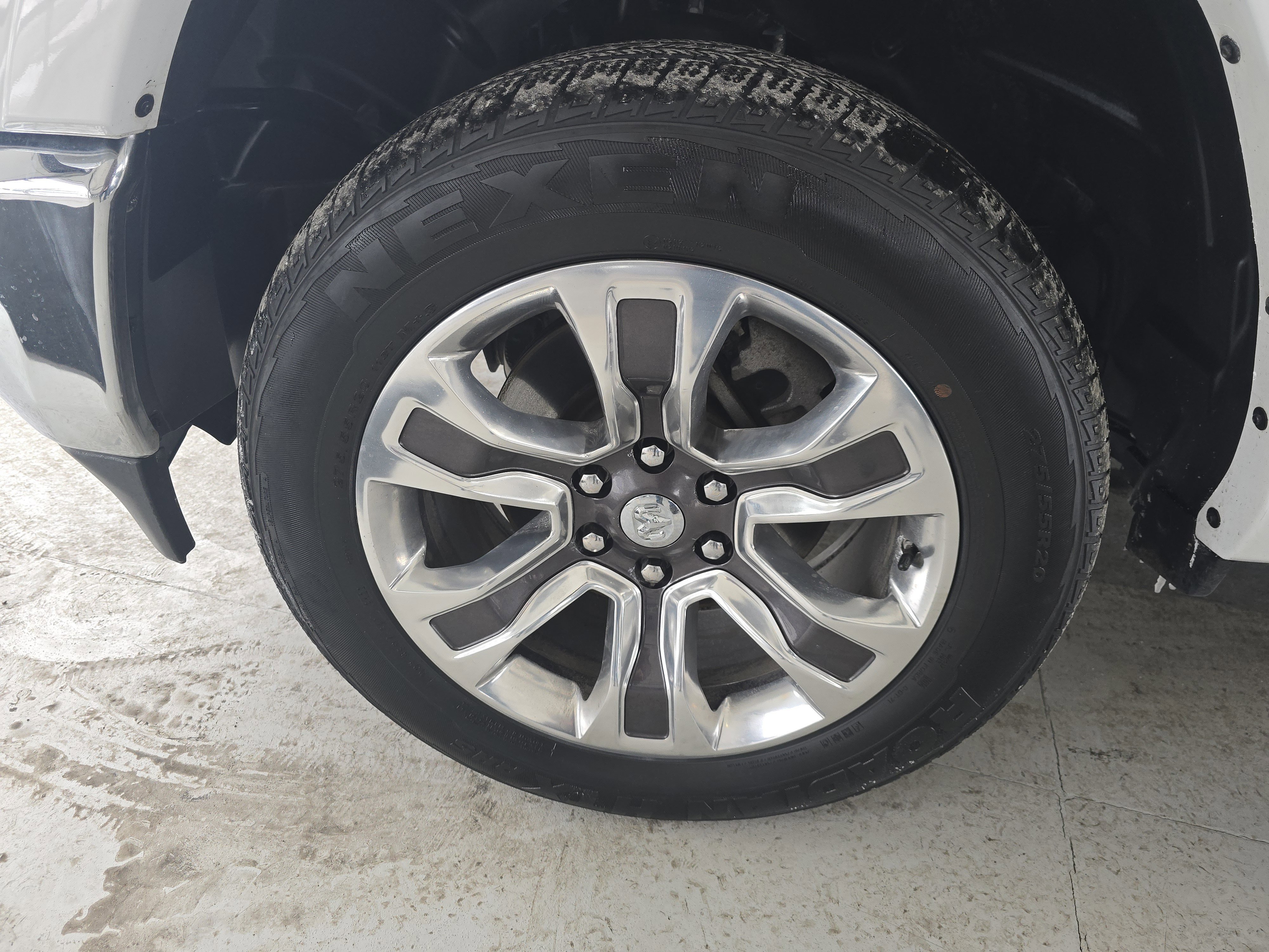 Used 2023 RAM 1500 Limited image 8