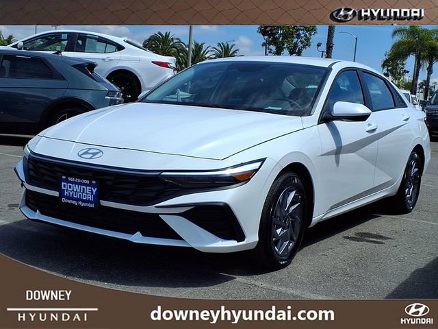 New 2026 Hyundai Elantra Hybrid
