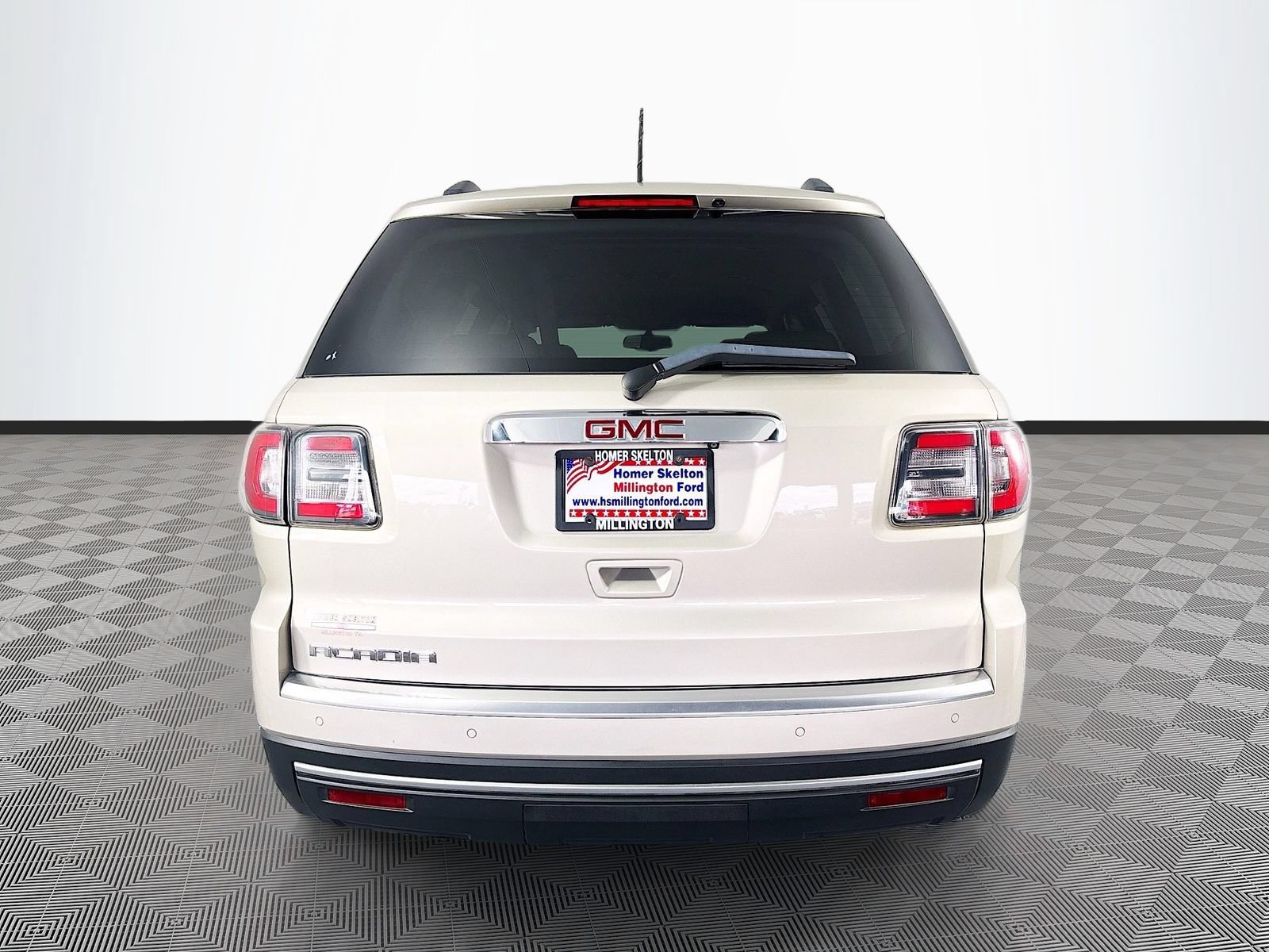 Used 2013 GMC Acadia SLE FWD image 6