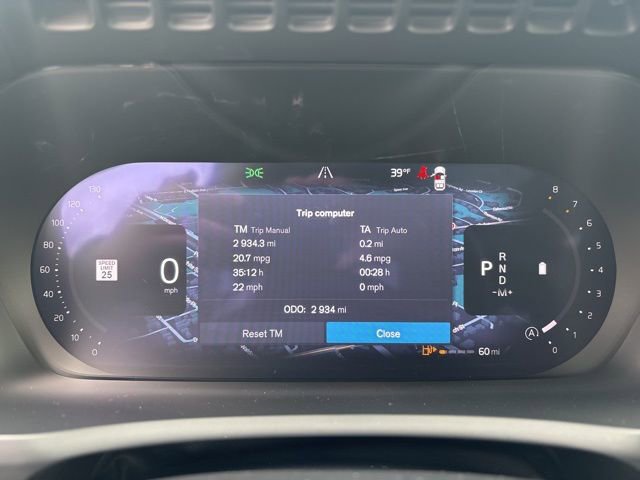 New 2026 Volvo XC90 B6 Plus w/ Protection Package Premier AWD/4WD image 16