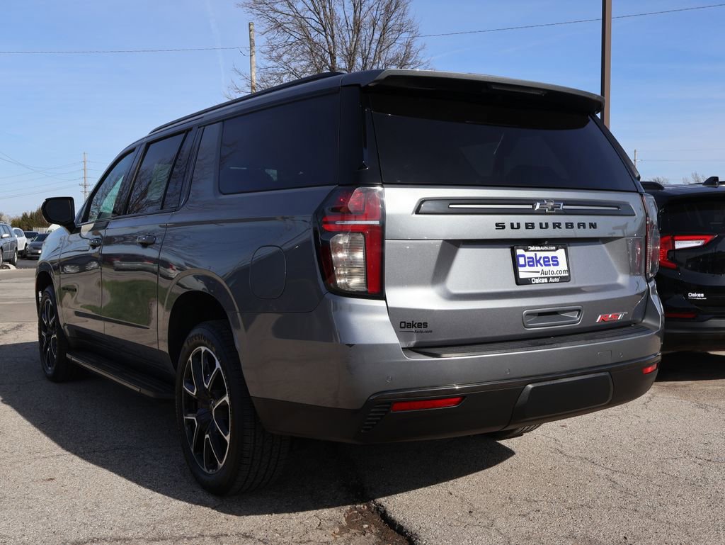 Used 2021 Chevrolet Suburban RST image 6