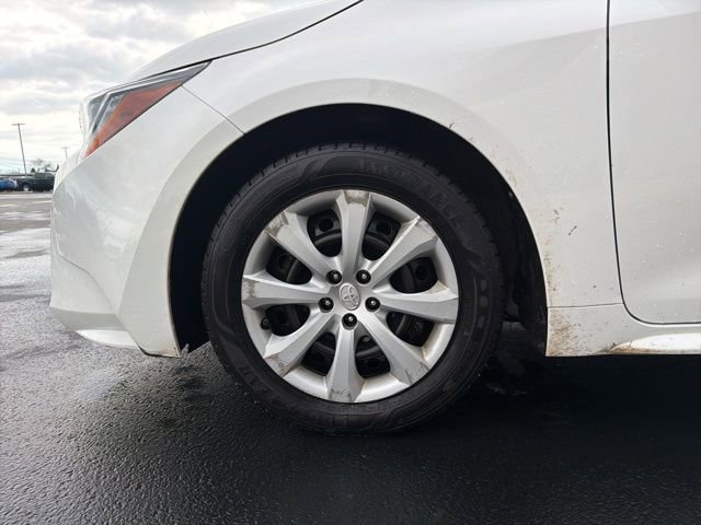 Used 2020 Toyota Corolla LE image 11