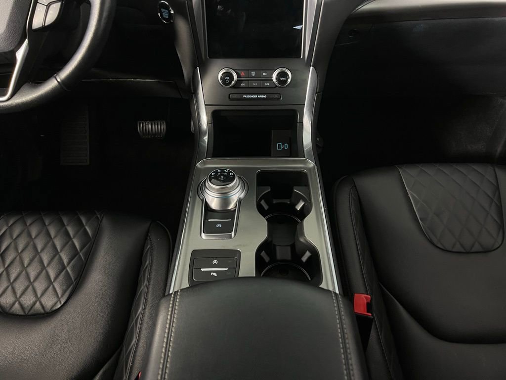 Used 2024 Ford Edge Titanium image 17