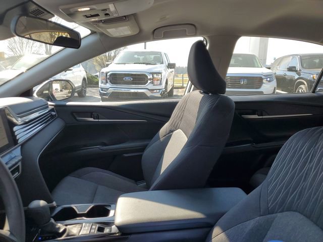 Used 2025 Toyota Camry LE image 17