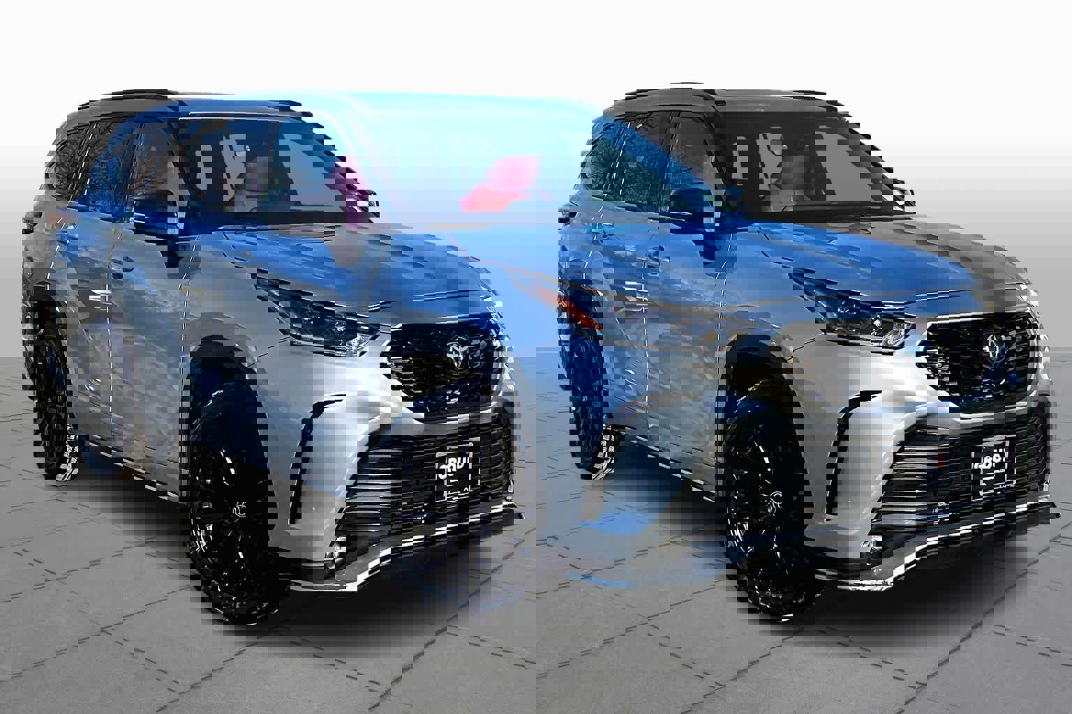 Certified 2024 Toyota Highlander XSE image 3