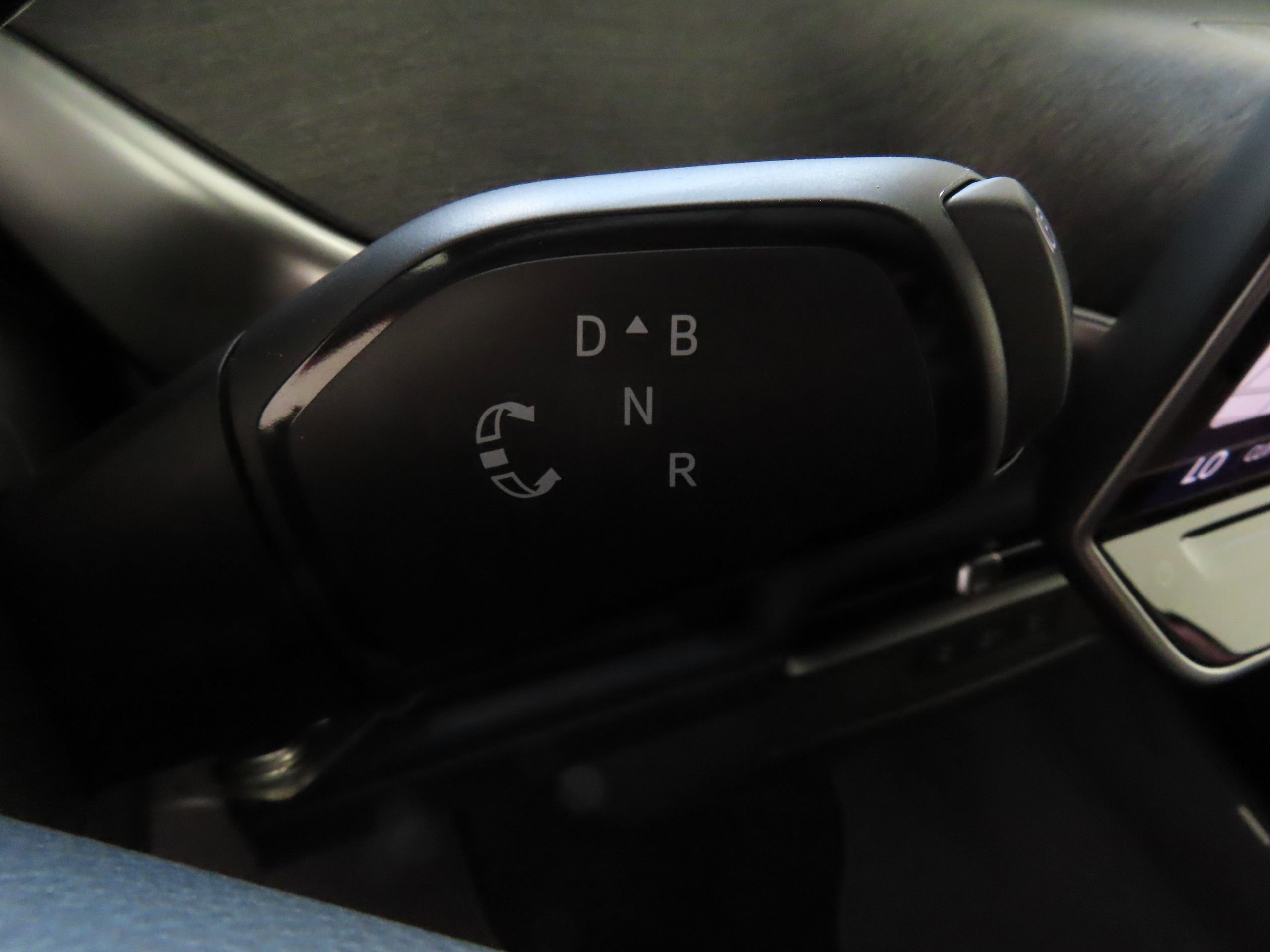 New 2025 Volkswagen ID. Buzz Pro S Plus image 23