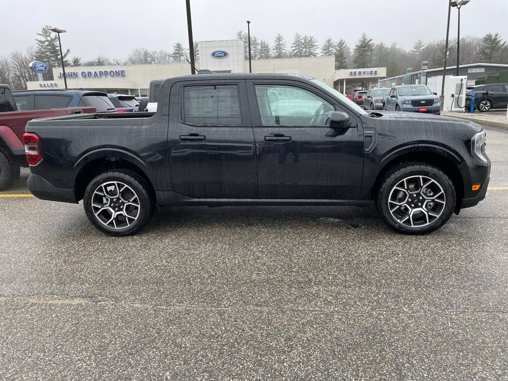 New 2026 Ford Maverick Lariat image 3