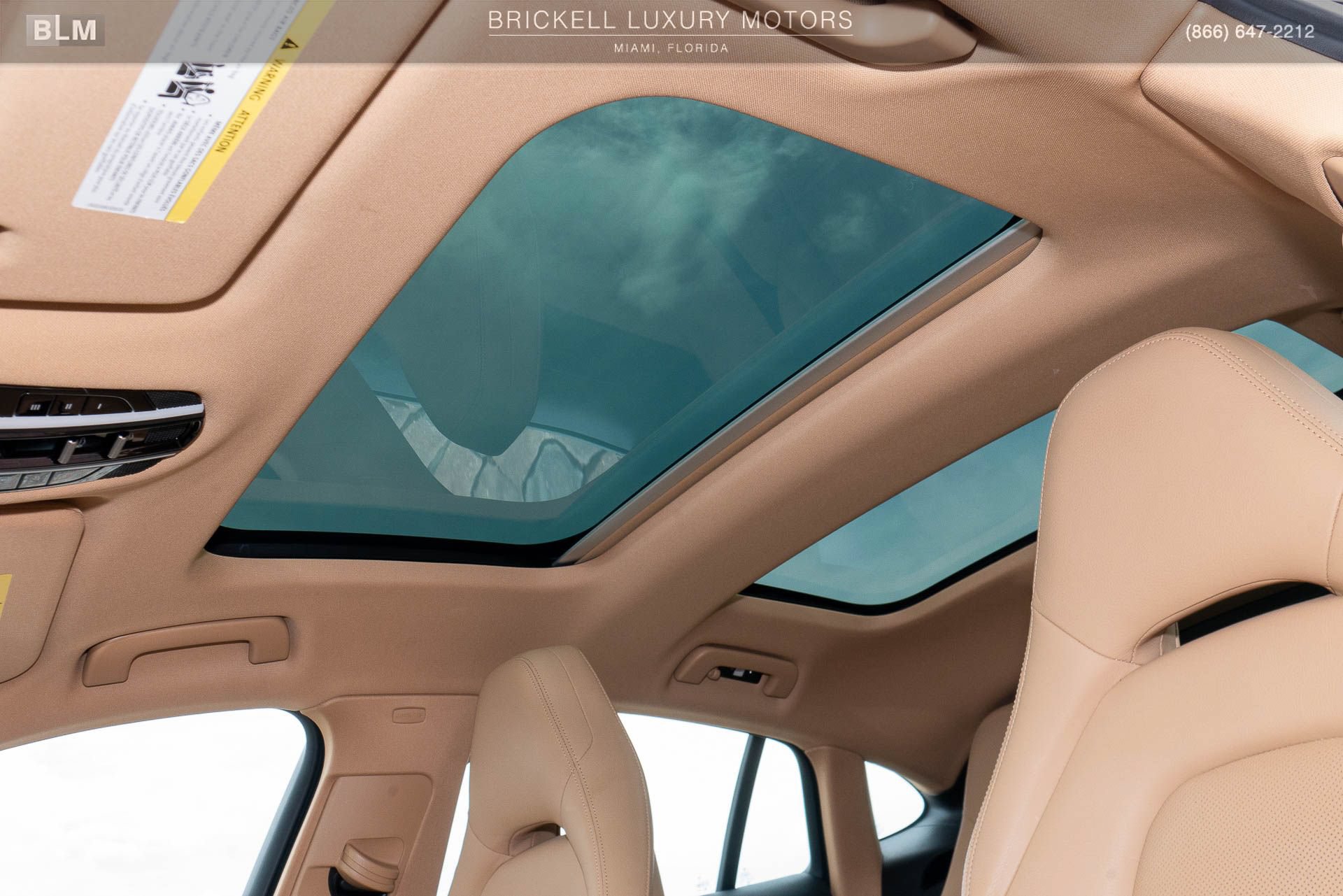 Used 2019 Porsche Panamera RWD image 38