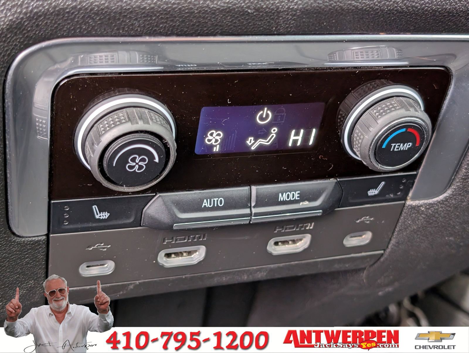 Used 2021 Chevrolet Suburban High Country image 19