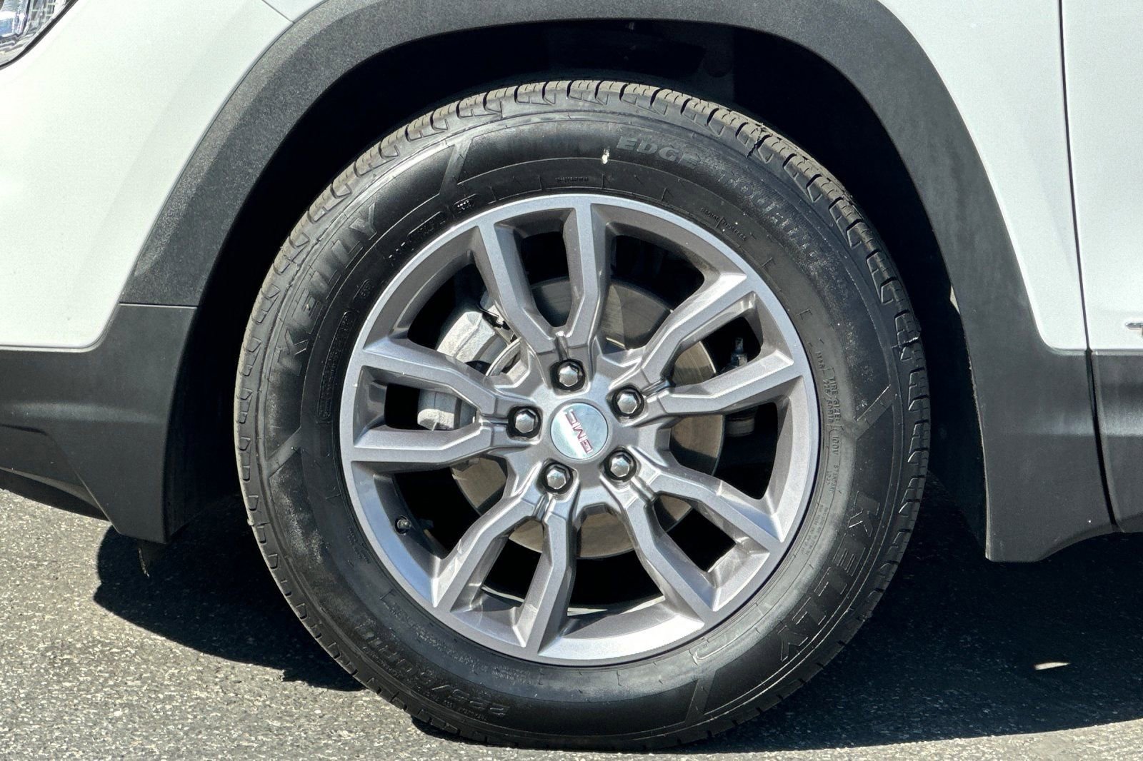 Certified 2022 GMC Terrain SLT w/ Infotainment Package II image 27