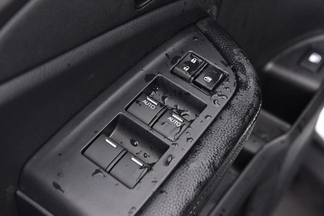 Used 2025 Honda Ridgeline RTL image 9