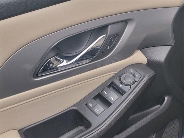 Certified 2023 Chevrolet Traverse LS image 8