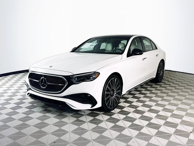 New 2026 Mercedes-Benz E 350 4MATIC Sedan image 3