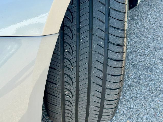 Used 2024 Nissan Altima 2.5 SR FWD image 27