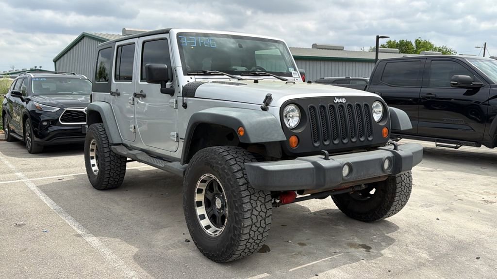 Used 2008 Jeep Wrangler X image 3