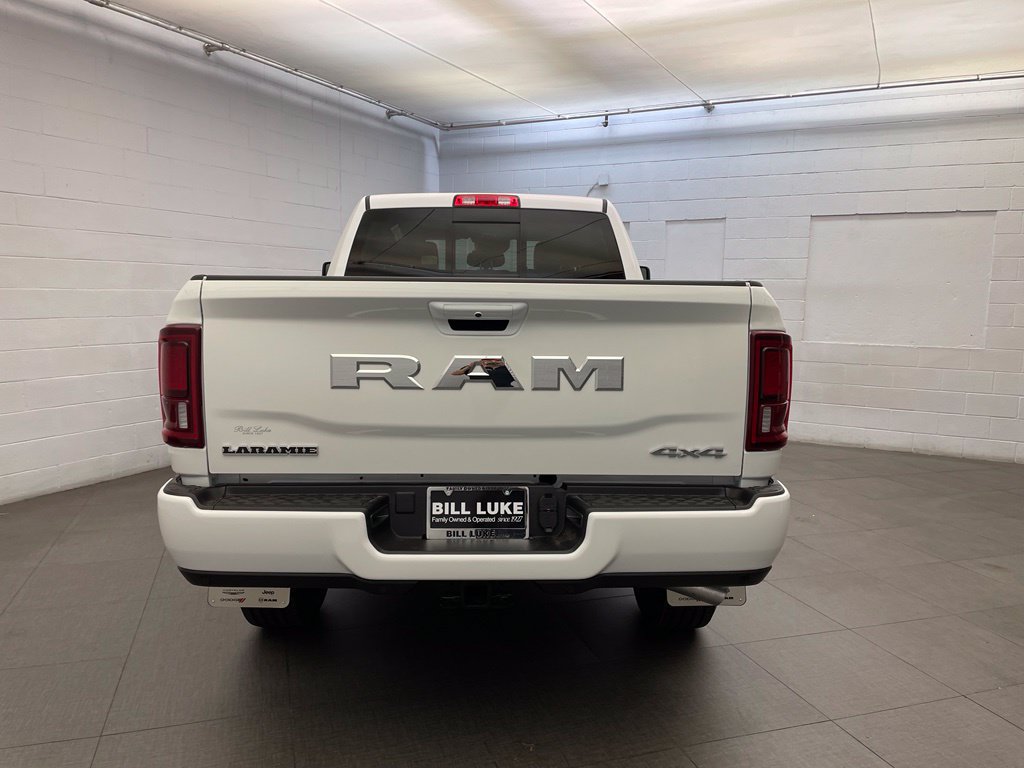 New 2026 RAM 2500 Laramie AWD/4WD image 4