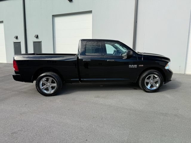Used 2015 RAM 1500 Express AWD/4WD image 10