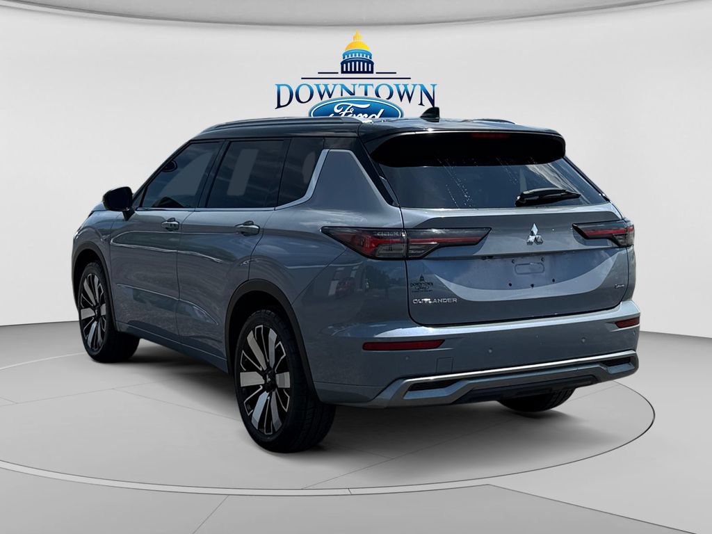 Used 2025 Mitsubishi Outlander SEL FWD image 5