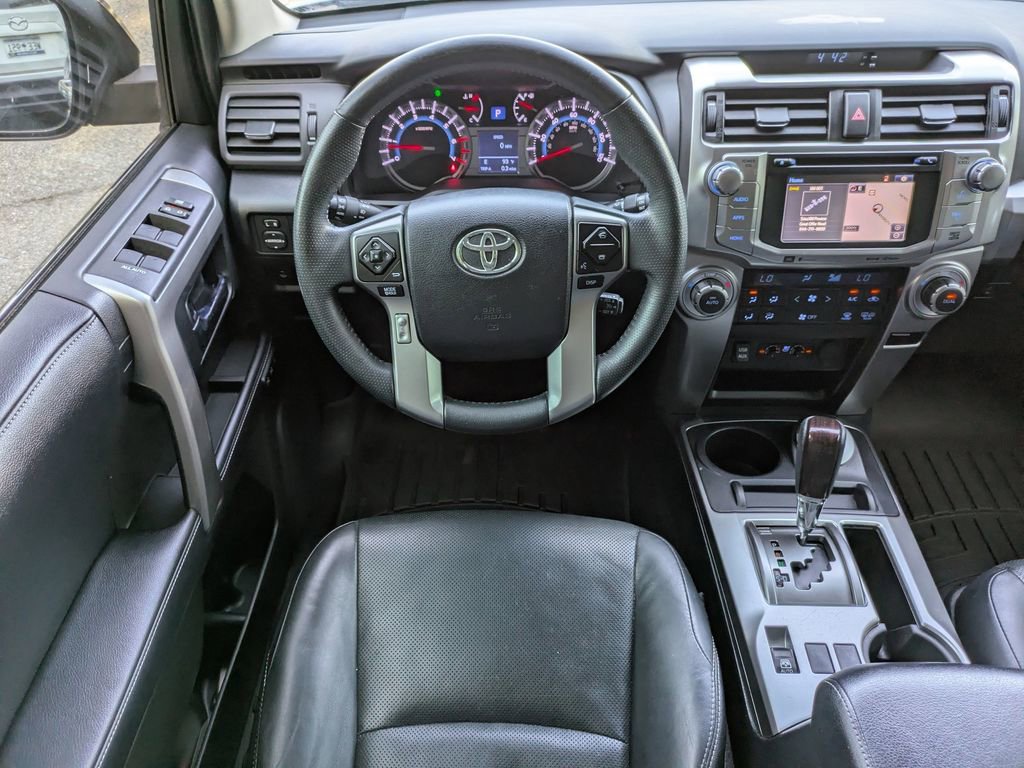 Used 2018 Toyota 4Runner Limited AWD/4WD image 16