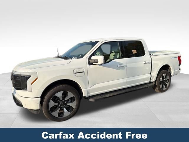 Used 2023 Ford F150 Lightning Platinum AWD/4WD image 2