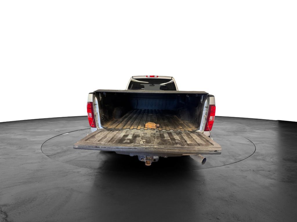 Used 2013 Chevrolet Silverado 3500 LTZ w/ LTZ Plus Package image 19