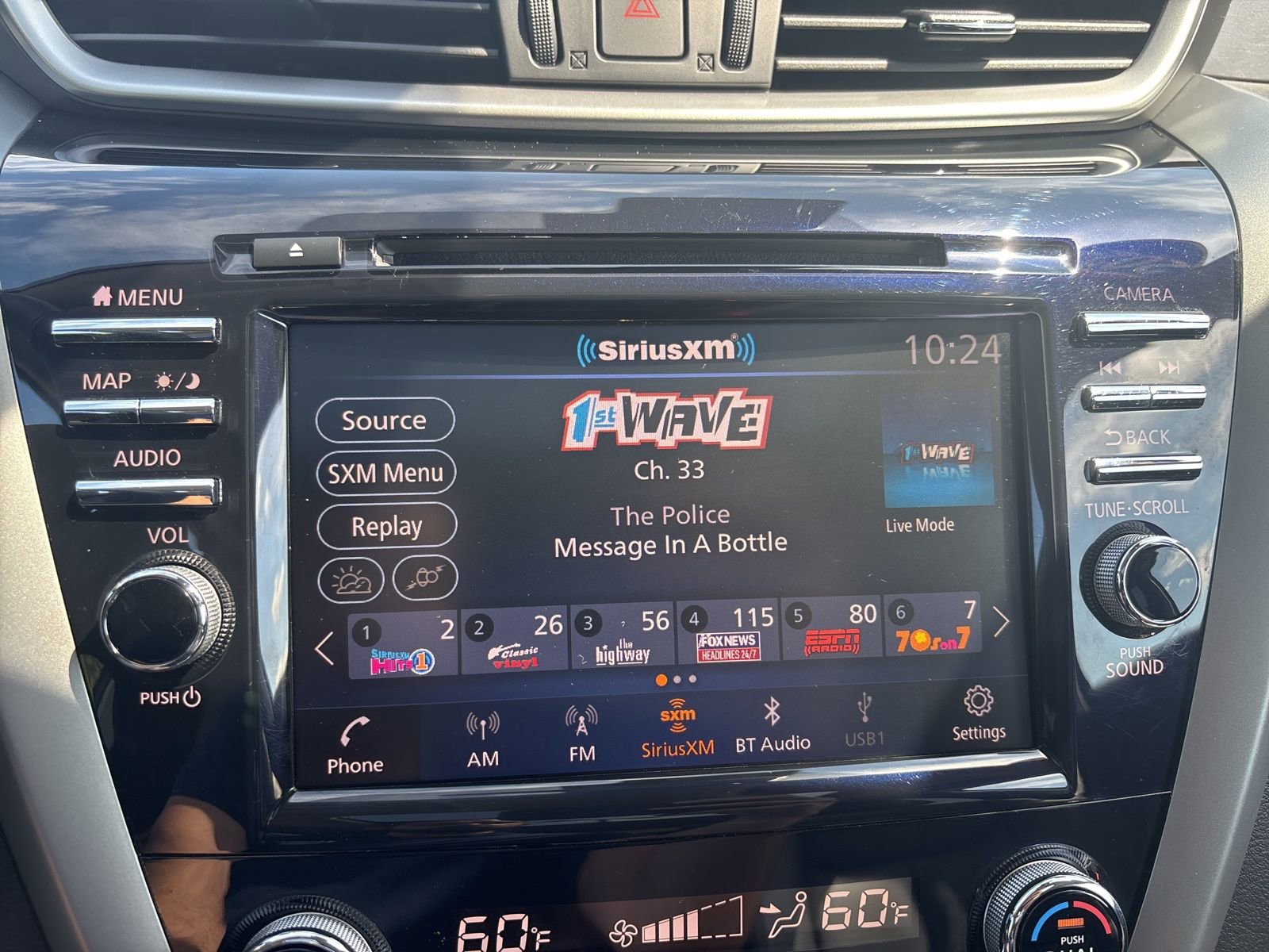 Used 2024 Nissan Murano SL image 16