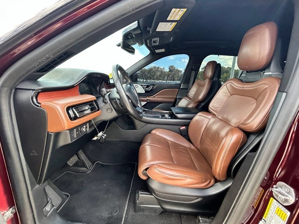 Used 2020 Lincoln Aviator Reserve w/ Equipment Group 201A AWD/4WD image 9