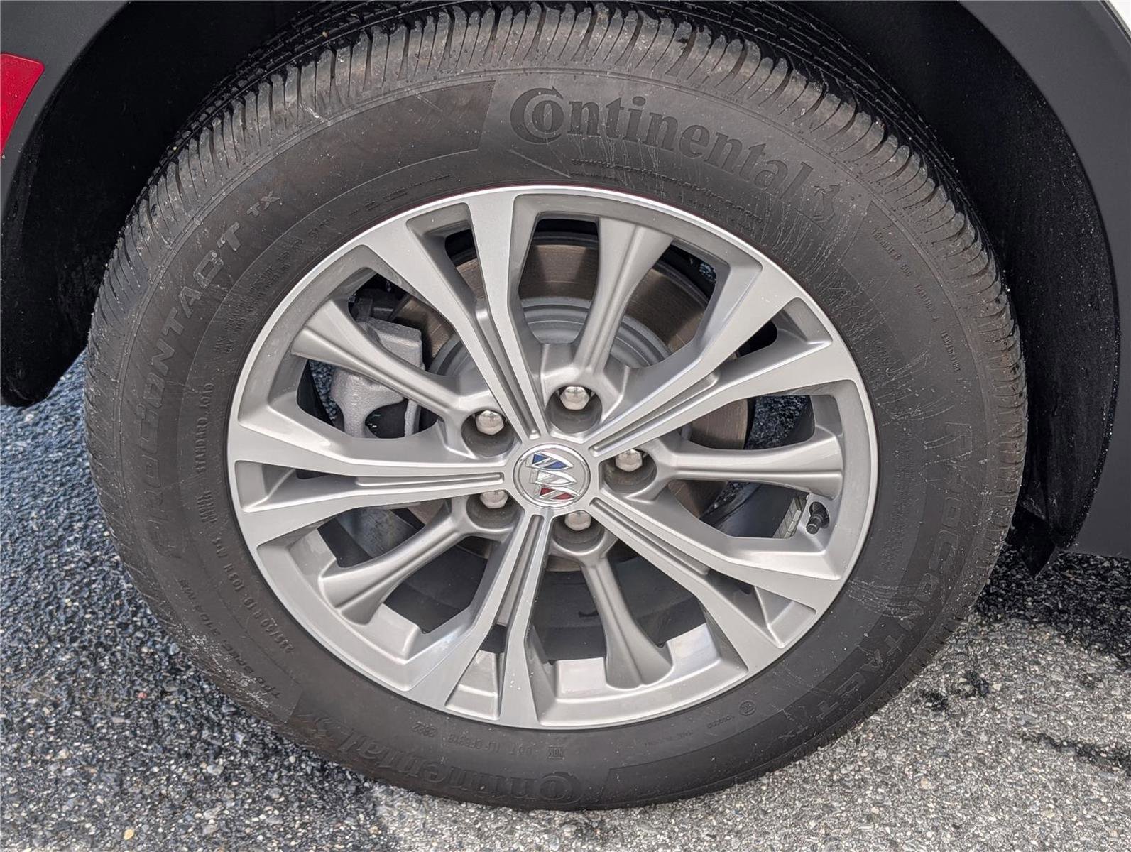 Used 2023 Buick Envision Preferred image 10