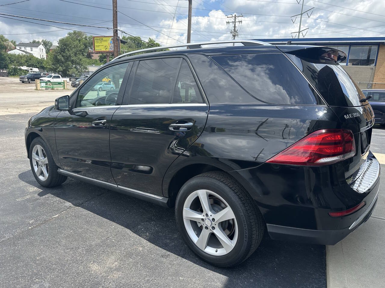 Used 2016 Mercedes-Benz GLE 350 4MATIC w/ Premium Package image 6
