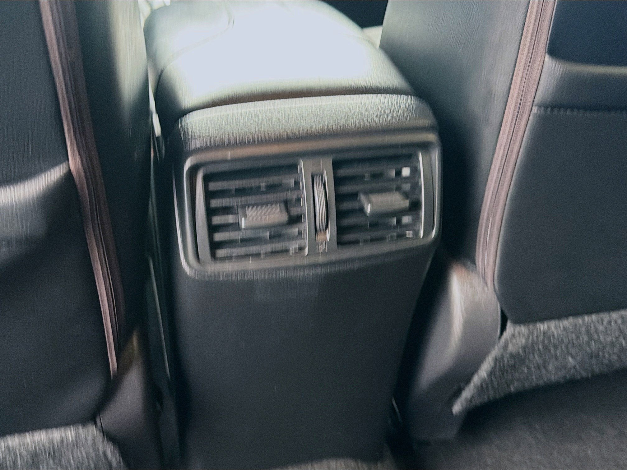 Used 2020 Nissan Rogue Sport SV w/ Technology Package image 22