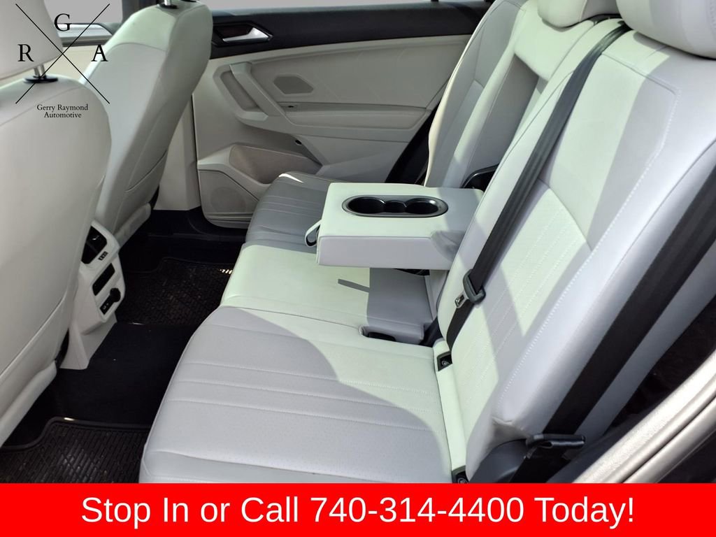 Used 2024 Volkswagen Tiguan SE R-Line AWD/4WD image 14