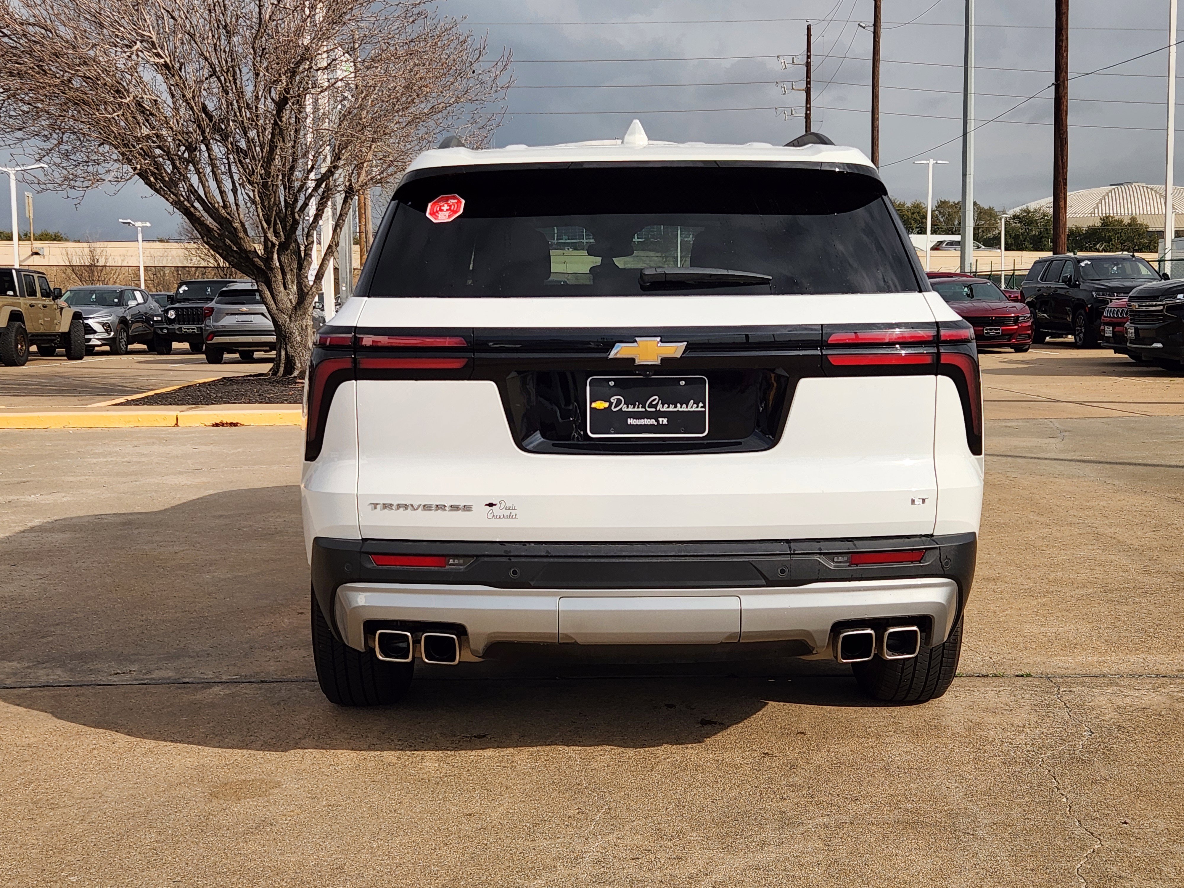 Certified 2024 Chevrolet Traverse LT image 7