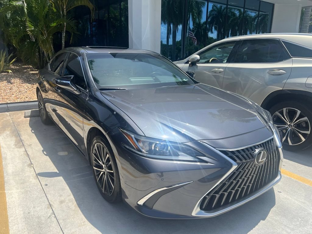 Used 2023 Lexus ES 350 w/ Premium Package FWD video 1
