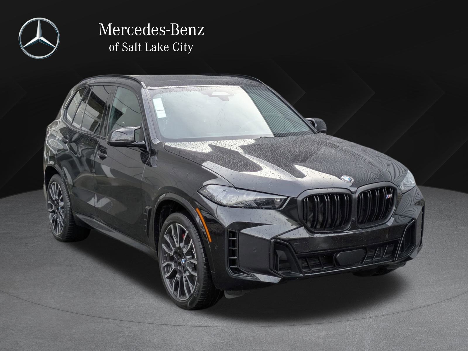 Used 2025 BMW X5 M60i image 1