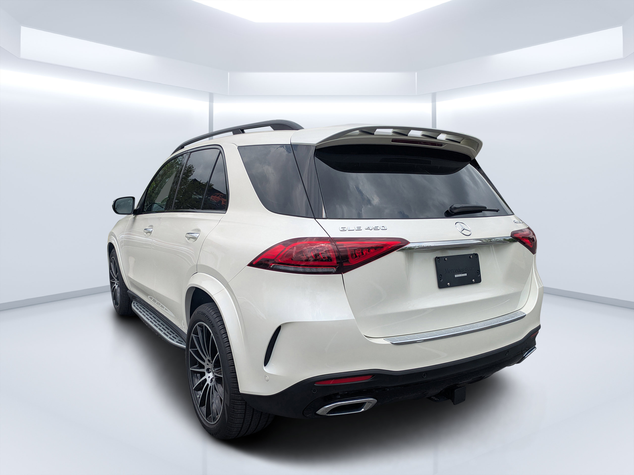 Certified 2023 Mercedes-Benz GLE 450 4MATIC image 5