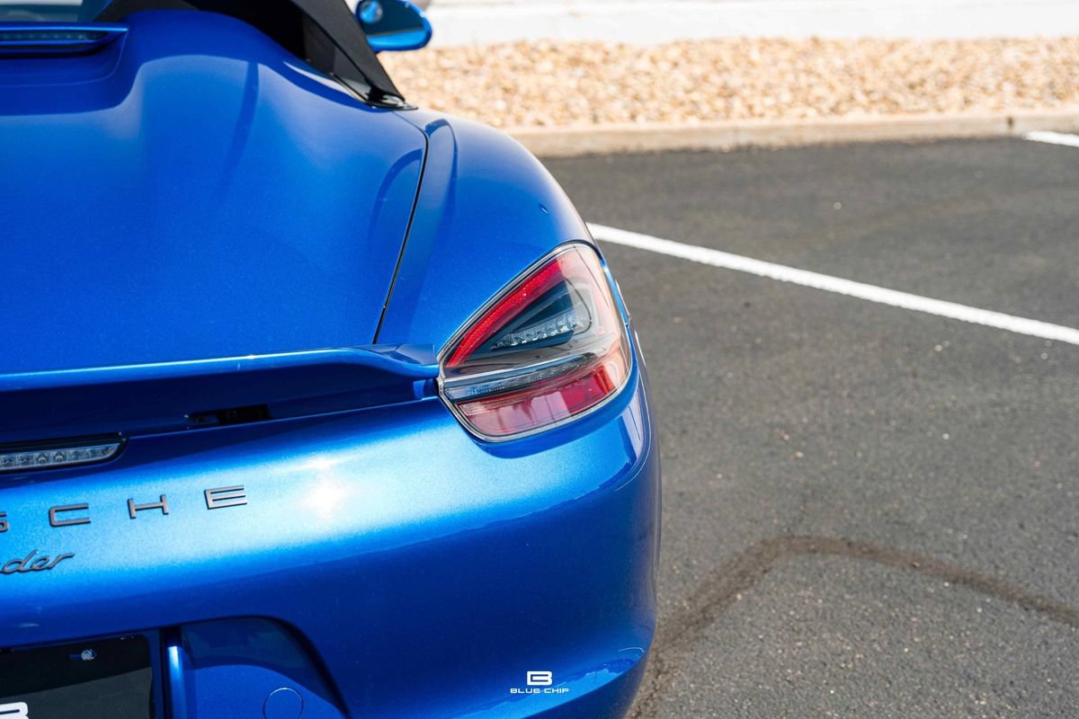 Used 2016 Porsche Boxster Spyder RWD image 37