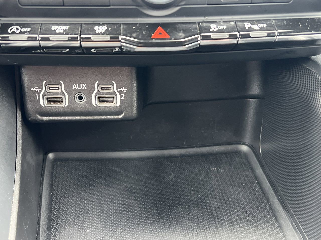 Used 2023 Dodge Durango GT image 6