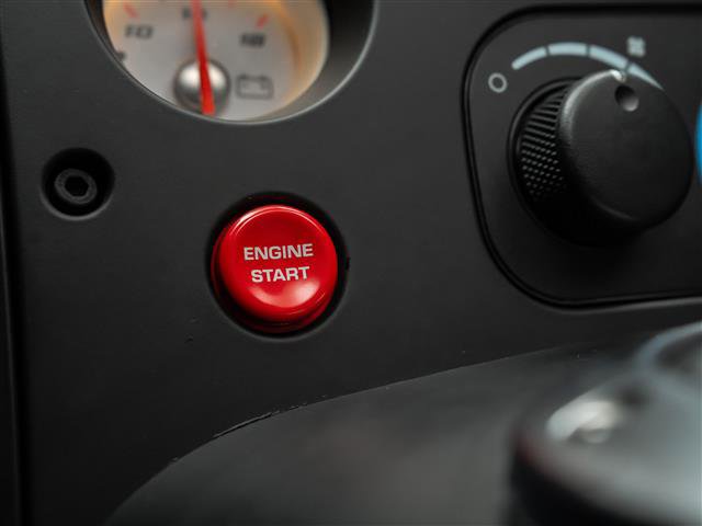 Used 2005 Dodge Viper SRT-10 image 39