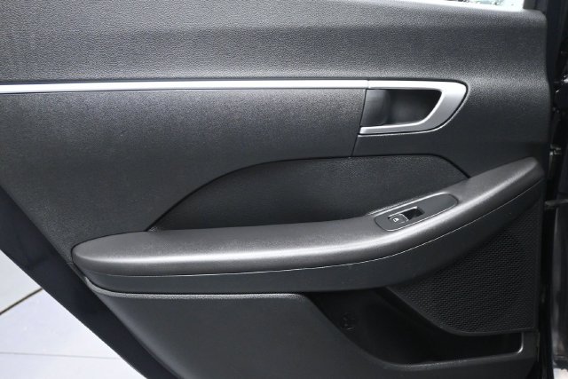 Used 2023 Hyundai Sonata SE FWD image 10