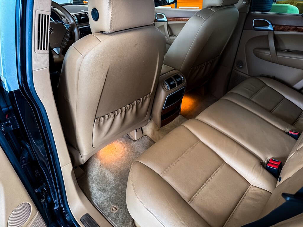 Used 2006 Porsche Cayenne S image 16