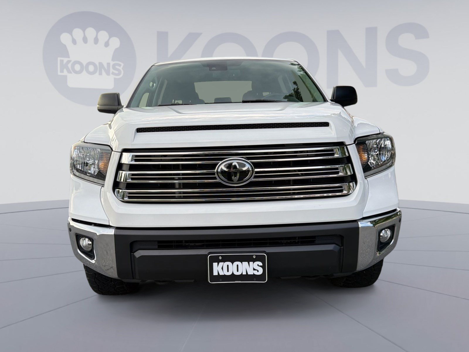Used 2021 Toyota Tundra SR5 w/ Trail Edition AWD/4WD image 11
