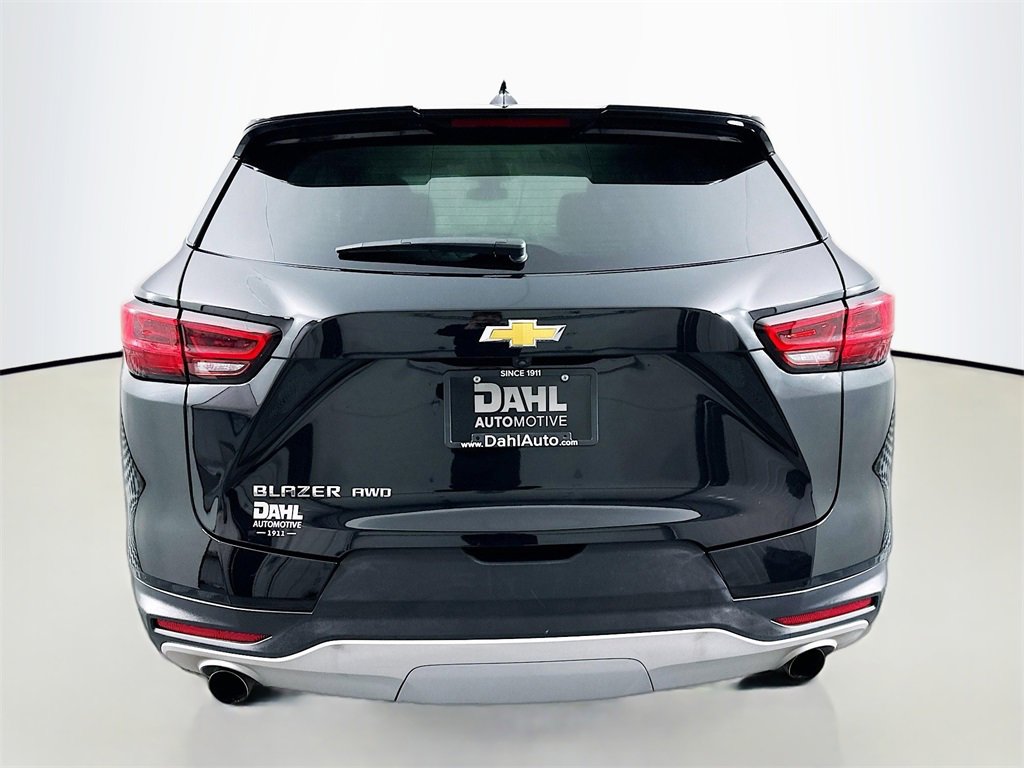 Used 2025 Chevrolet Blazer LT image 6